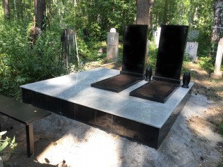 Благоустройство мест захоронения 2 ― Памятники в Новосибирске из натурального гранита Shanxi black (Шанcи Блэк) Компания Ритуал - Сибирь